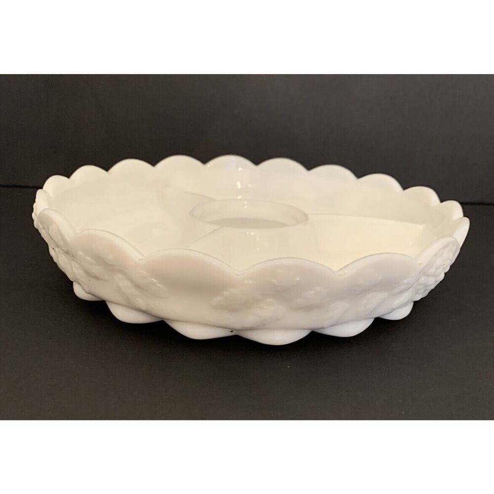 Vintage Westmoreland Paneled Grape Milk Glass 9" 4 Part Relish Dish Divided Plat